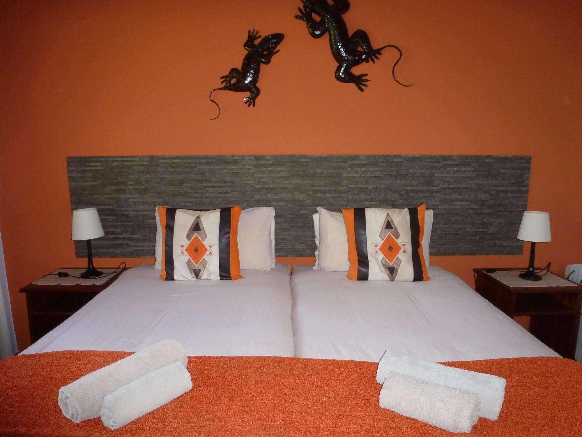 Marula Lodge Swellendam Buitenkant foto